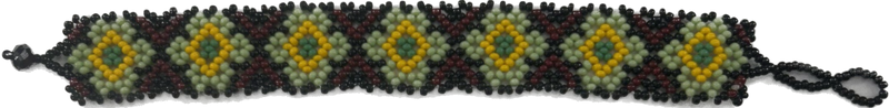 Beaded Bracelet in Green and Burgundy - Josephine Alexander Collective