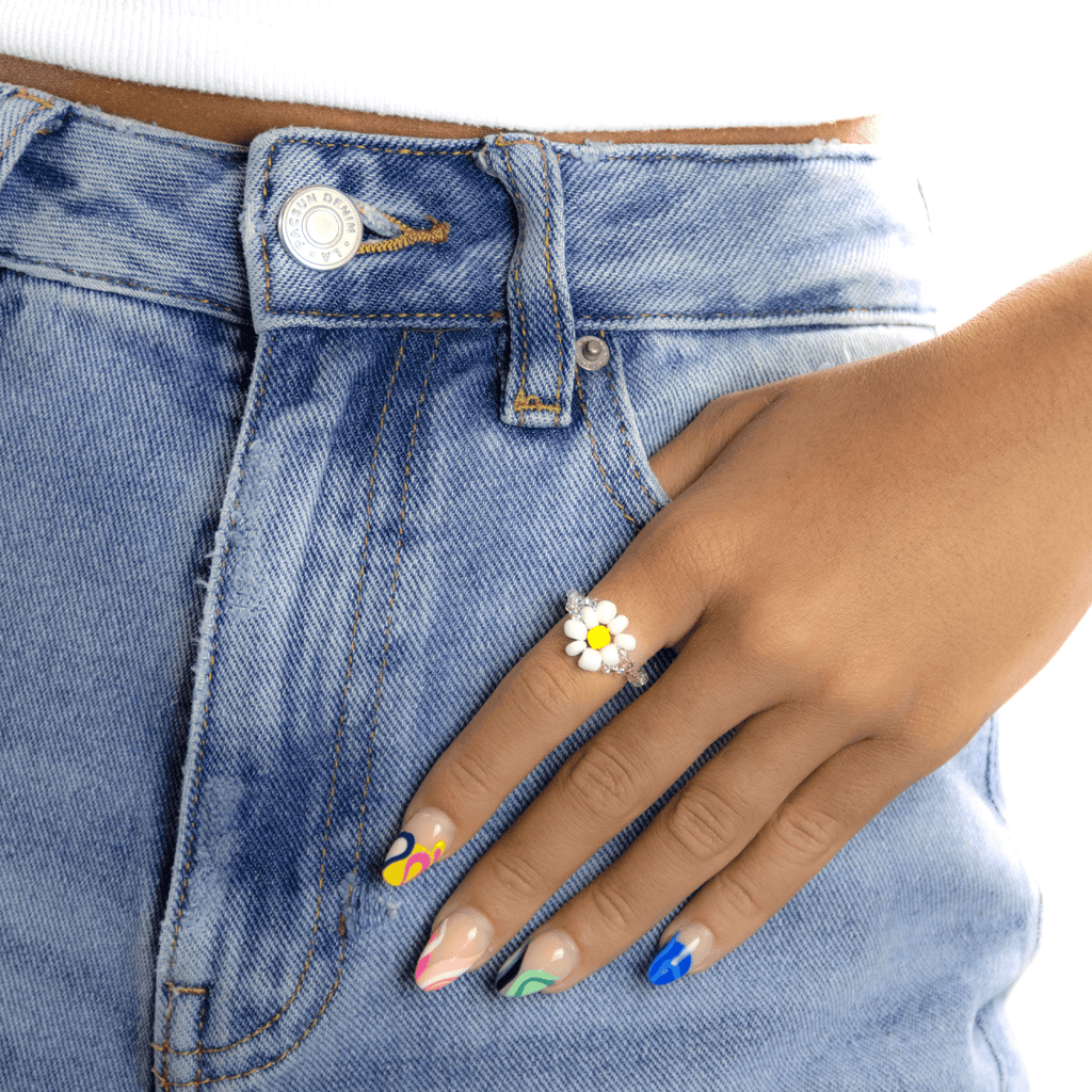 Large Daisy Ring in White - Josephine Alexander Collective